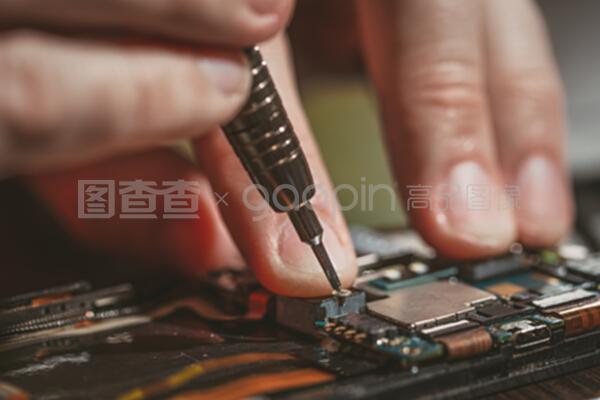 手機維修服務 讓您的設備重獲新生